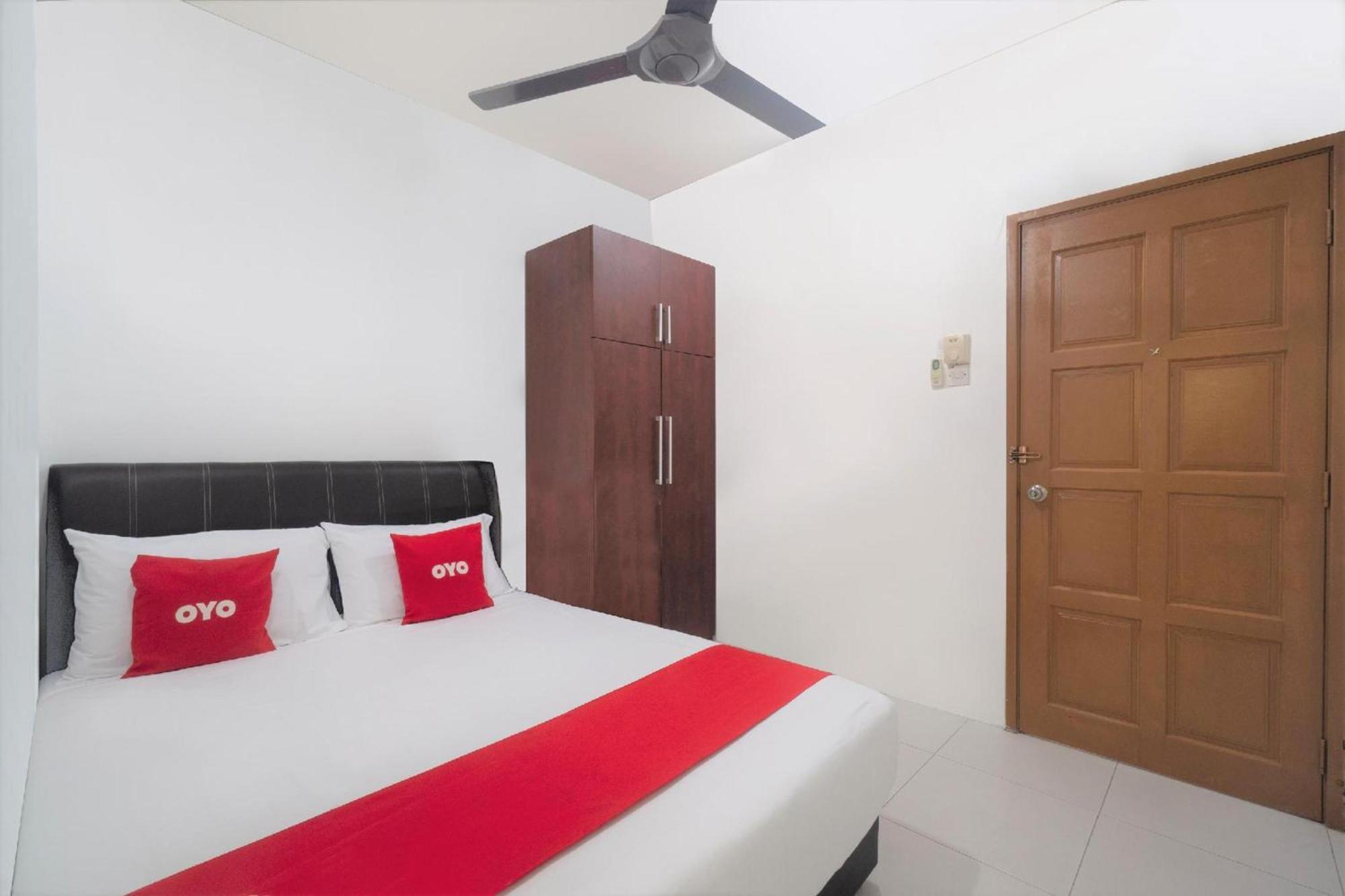 Oyo 91089 Motel Fasa 2B Seri Manjung Esterno foto
